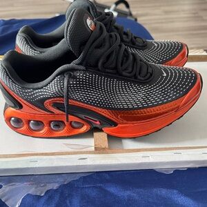 Nike Black and Orange Athletic Shoes